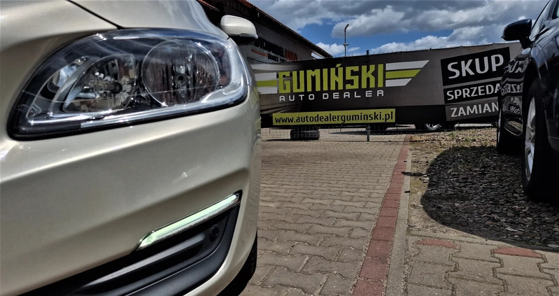 Volvo V60 cena 59999 przebieg: 170000, rok produkcji 2018 z Namysłów małe 466